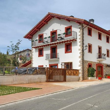 Apartamentos turísticos Rurales ITURBURUARENA Alkotz Bagian luar foto